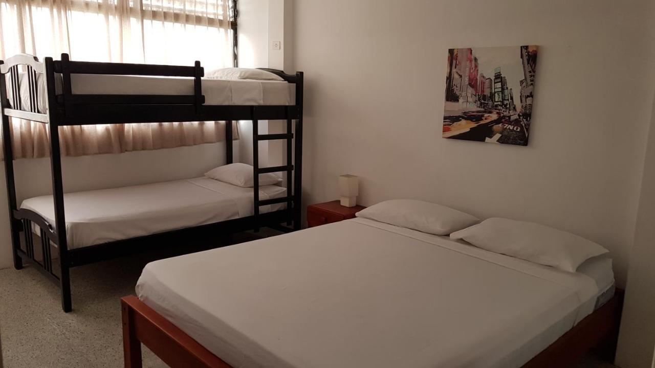 Chaqana Hostel Салинас Екстериор снимка