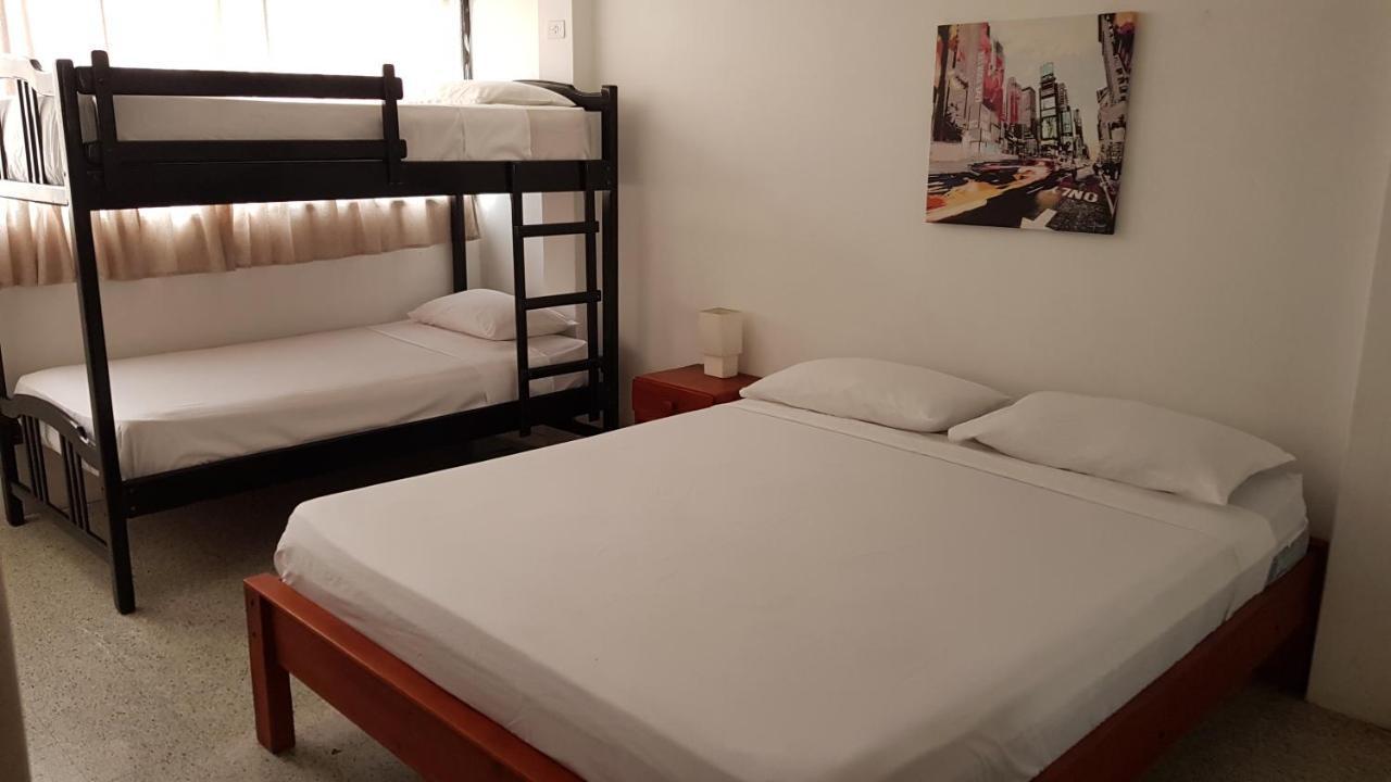 Chaqana Hostel Салинас Екстериор снимка