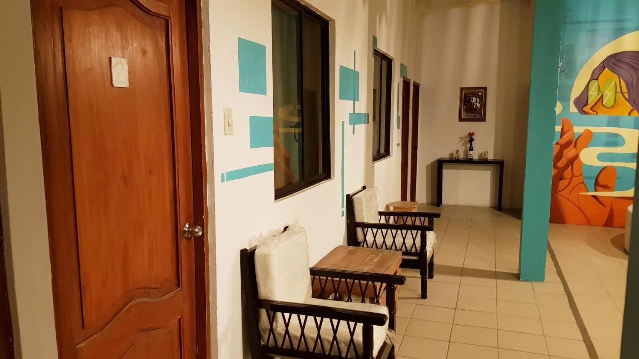 Chaqana Hostel Салинас Екстериор снимка